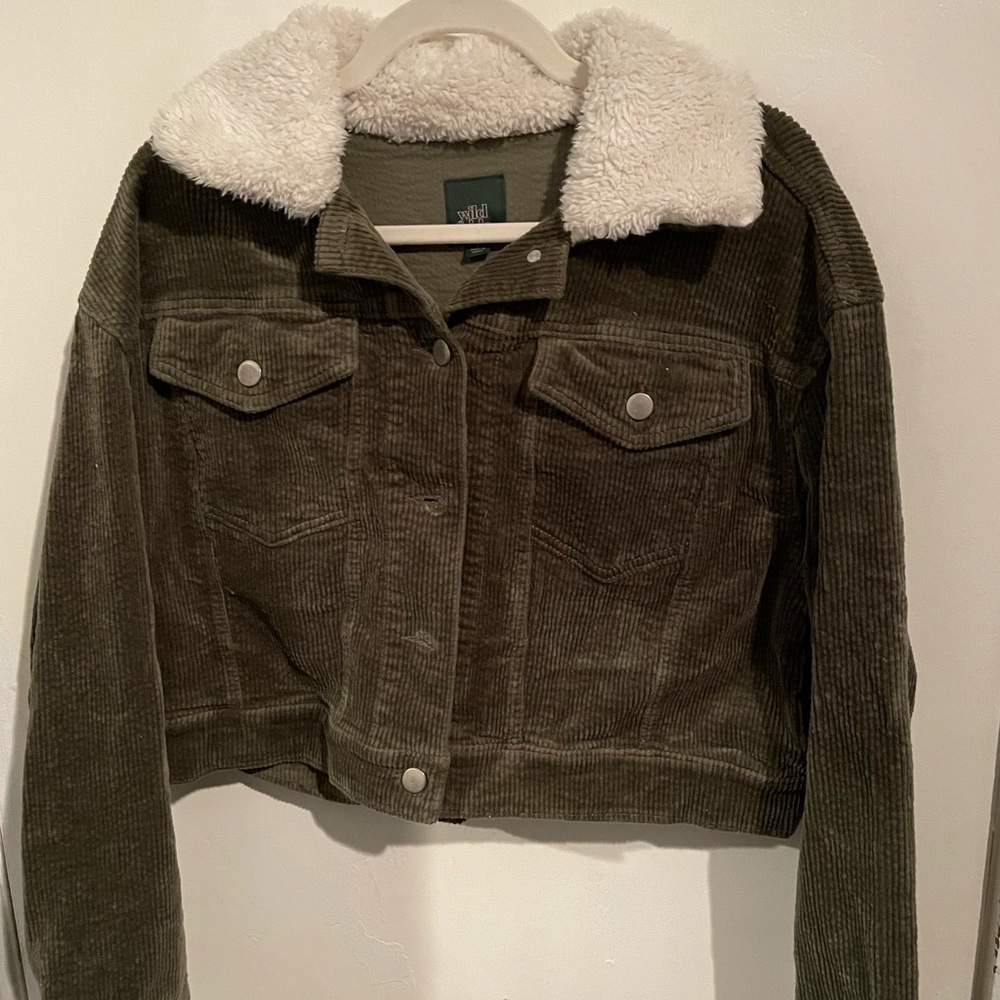 Corduroy army green cropped jacket